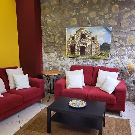 Hotel Federico II Кастільйоне-ді-Сицилія Екстер'єр фото